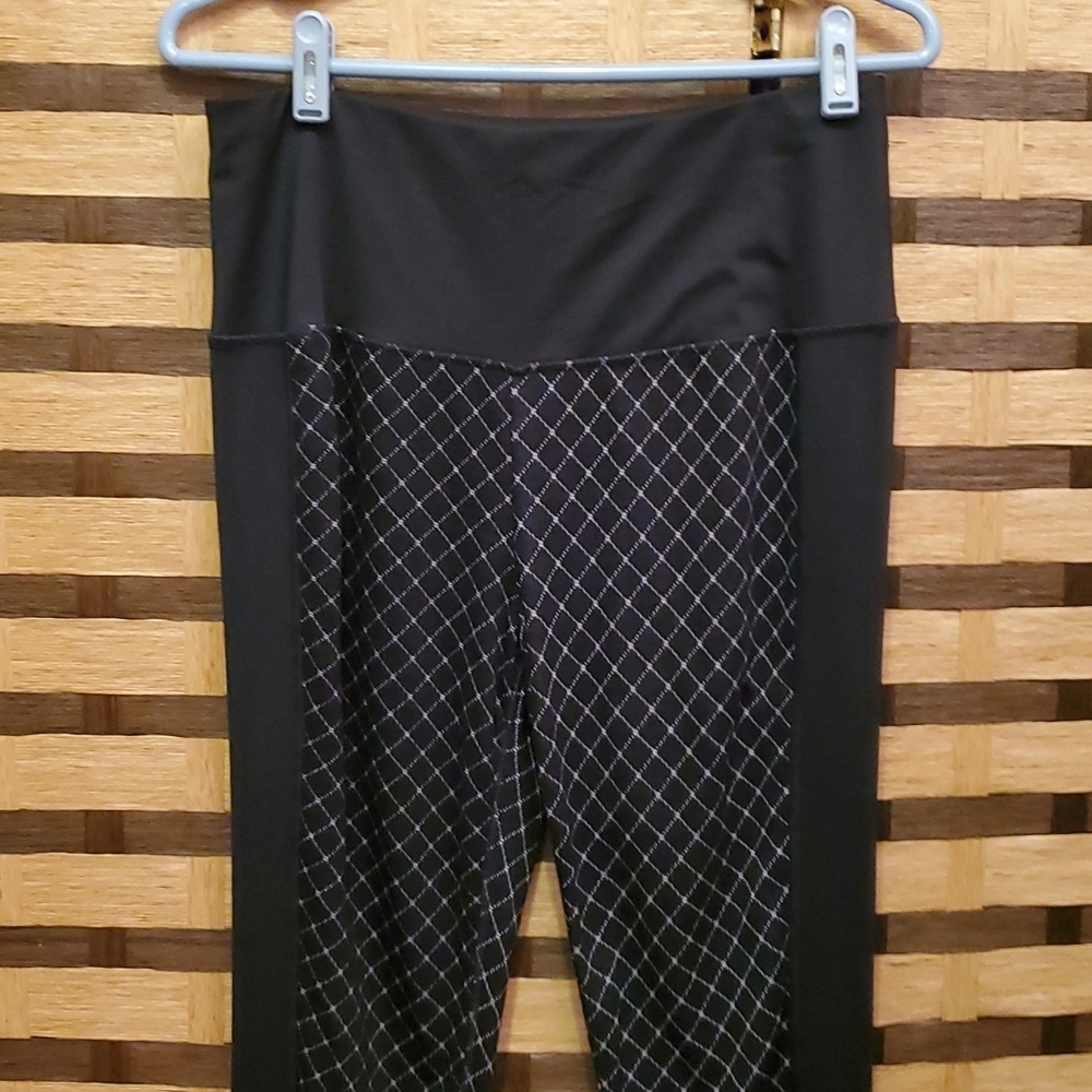 NWT! Chico's leggings